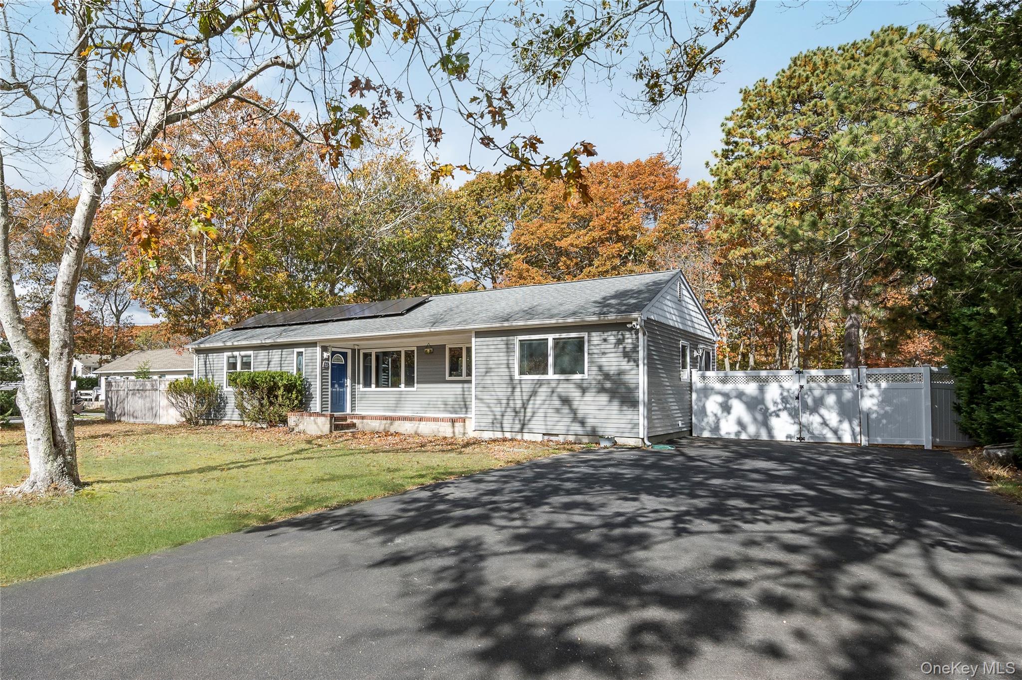 #2 photo, 21 Woodridge Road, Hampton Bays , NY 11946