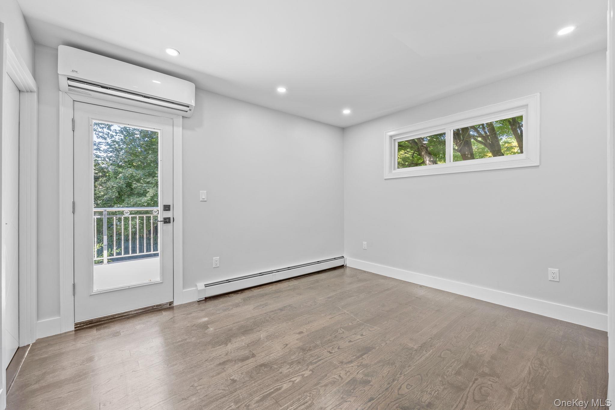 #10 photo, Holliswood, Holliswood , NY 11427