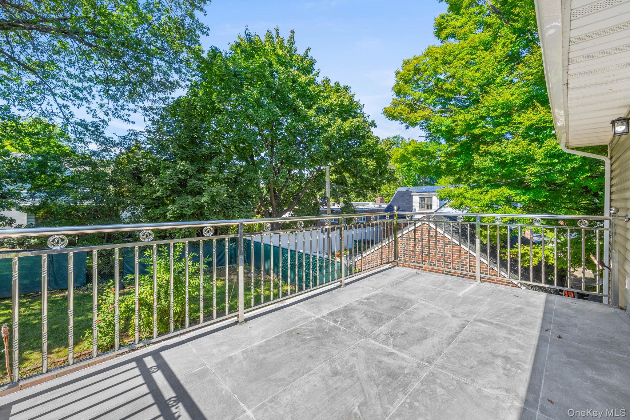 #13 photo, Holliswood, Holliswood , NY 11427