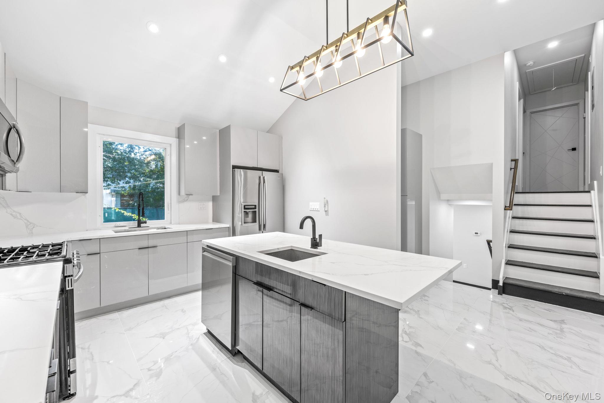 #7 photo, Holliswood, Holliswood , NY 11427