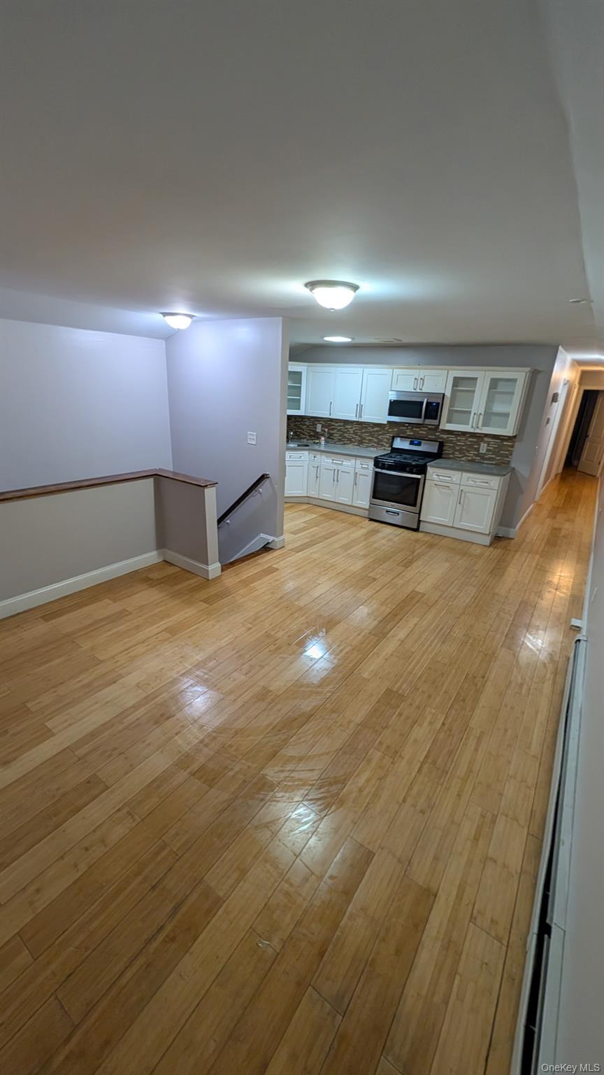 #18 photo, 22807 146th Avenue, Jamaica , NY 11413