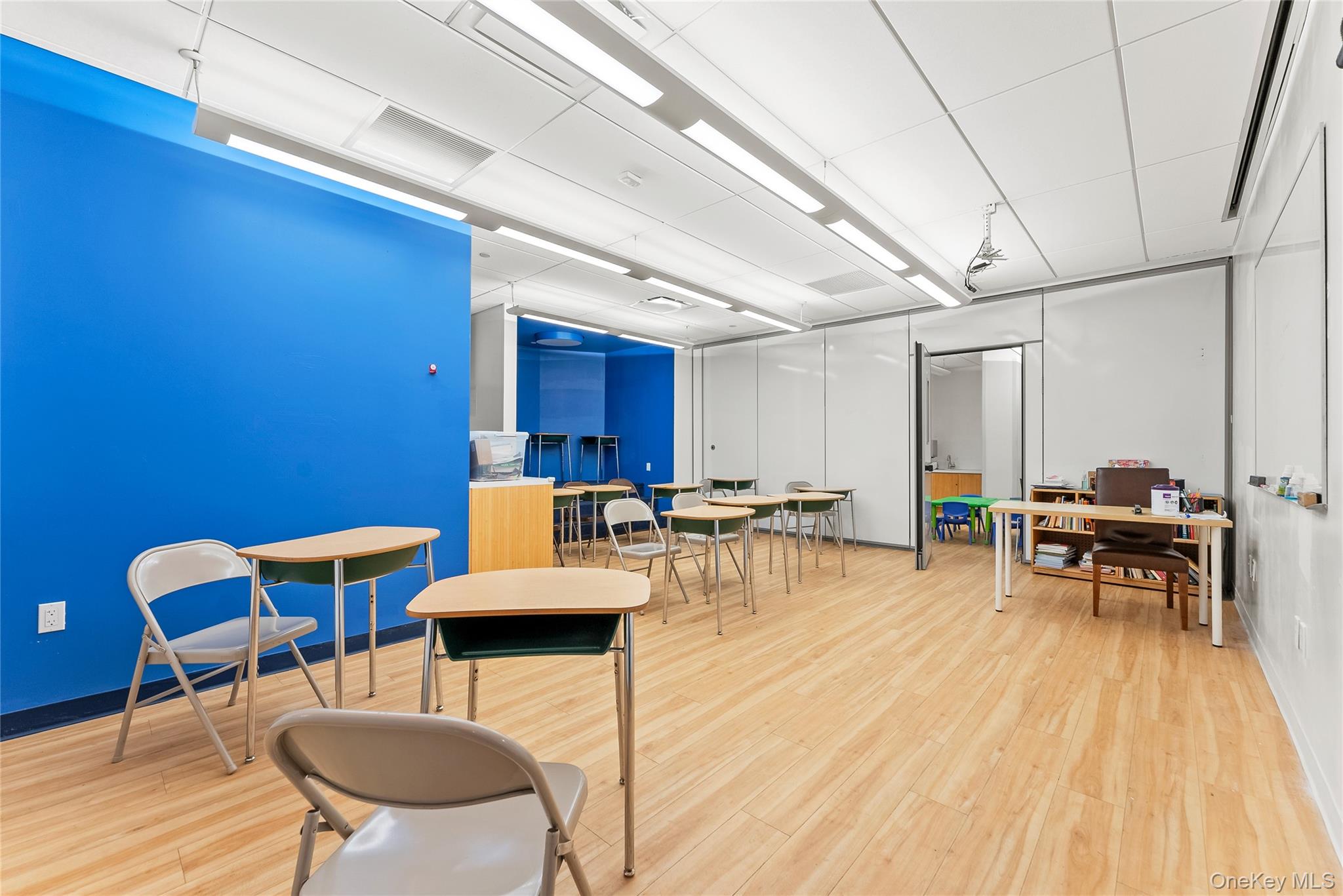 #3 photo, 302 W 91 Street, New York (Manhattan) , NY 10024