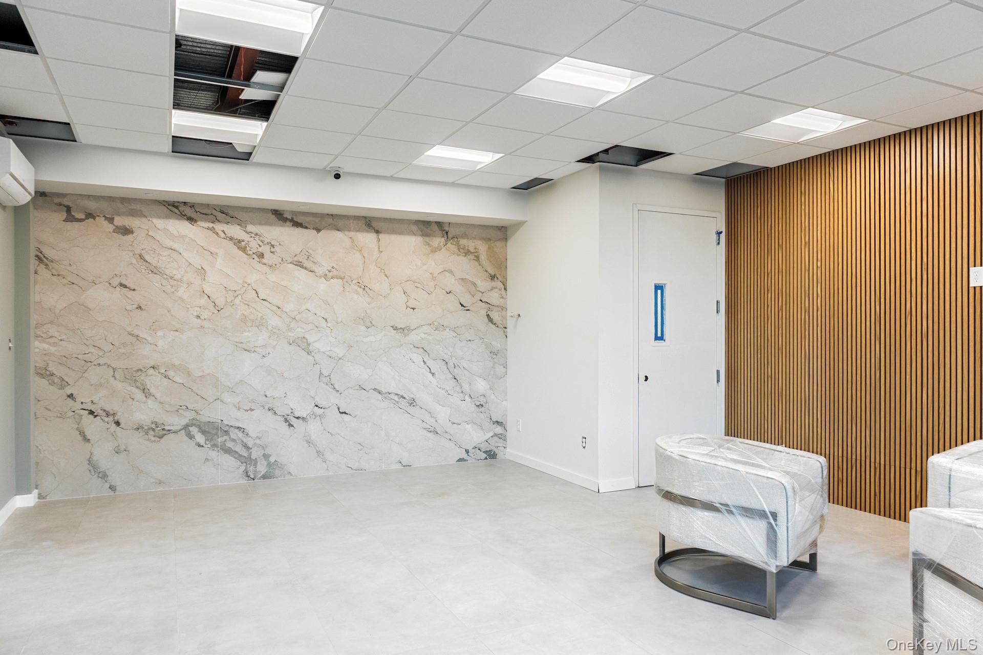 #4 photo, 1051 Franklin Avenue, Garden City , NY 11530