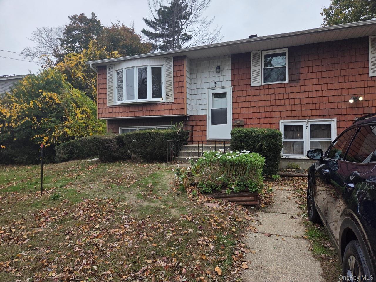 #1 photo, 27 Grouse Drive, Brentwood , NY 11717