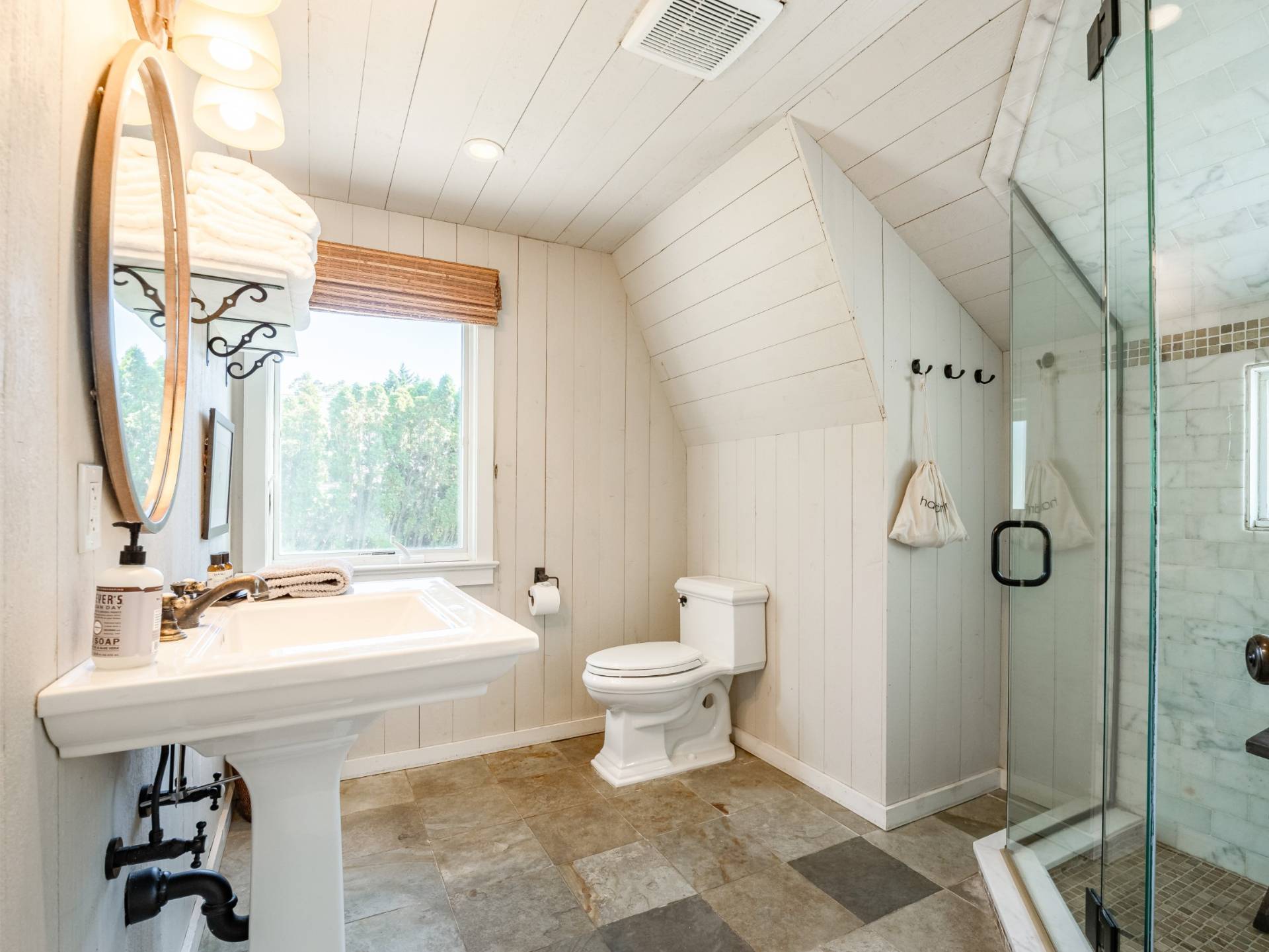 #33 photo, 51 Buell Lane, East Hampton , NY 11937