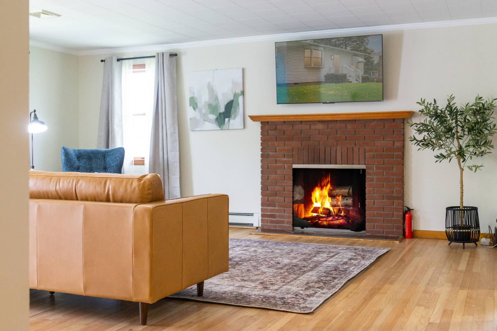 #1 photo, 108 Spring St, Catskill , NY 12414