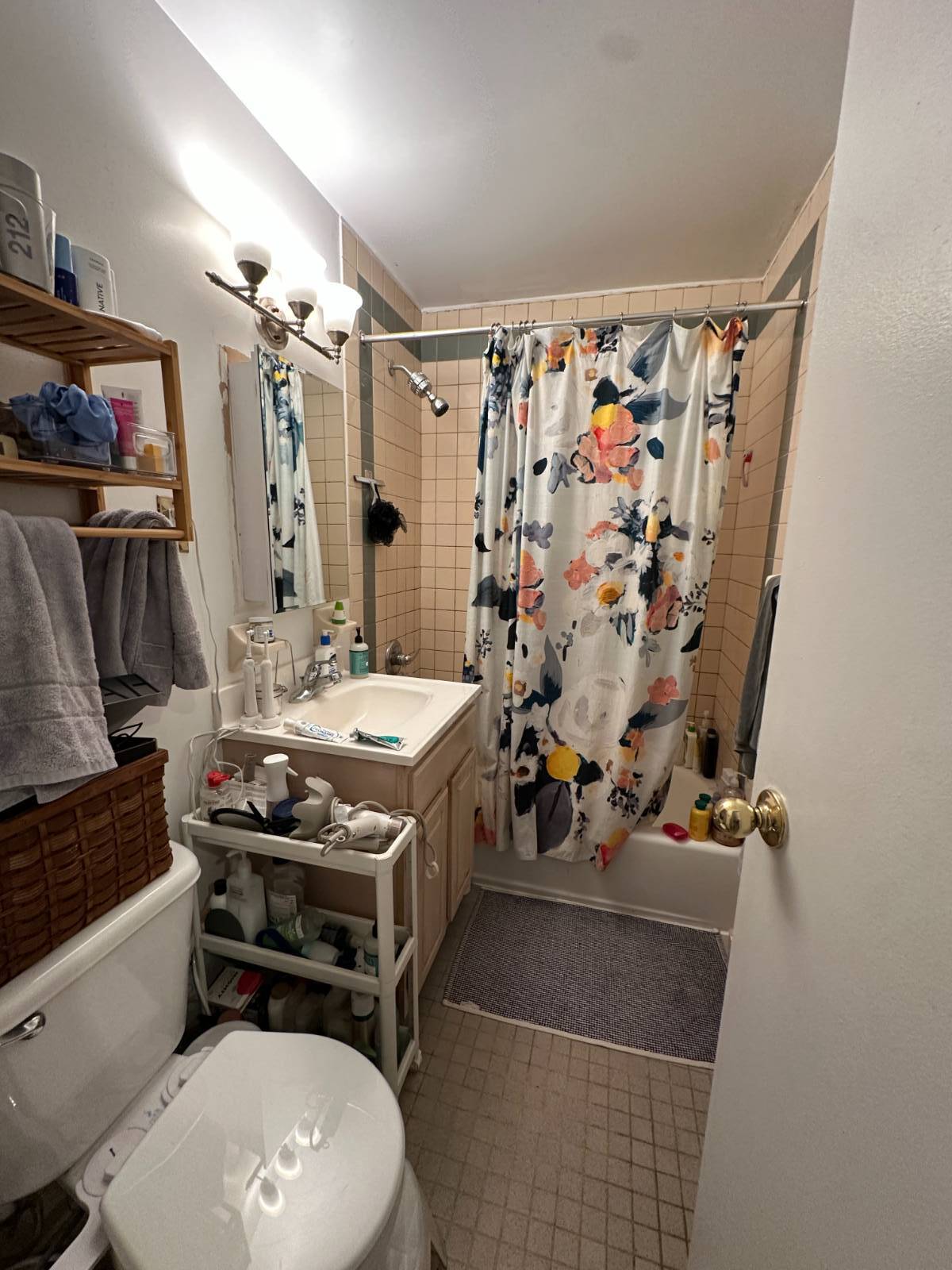 #8 photo, 191 Richards Street, #3, Red Hook , NY 11231