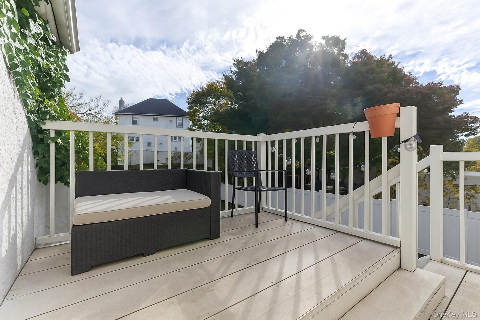 #11 photo, 194-06 109th Avenue, Saint Albans , NY 11412