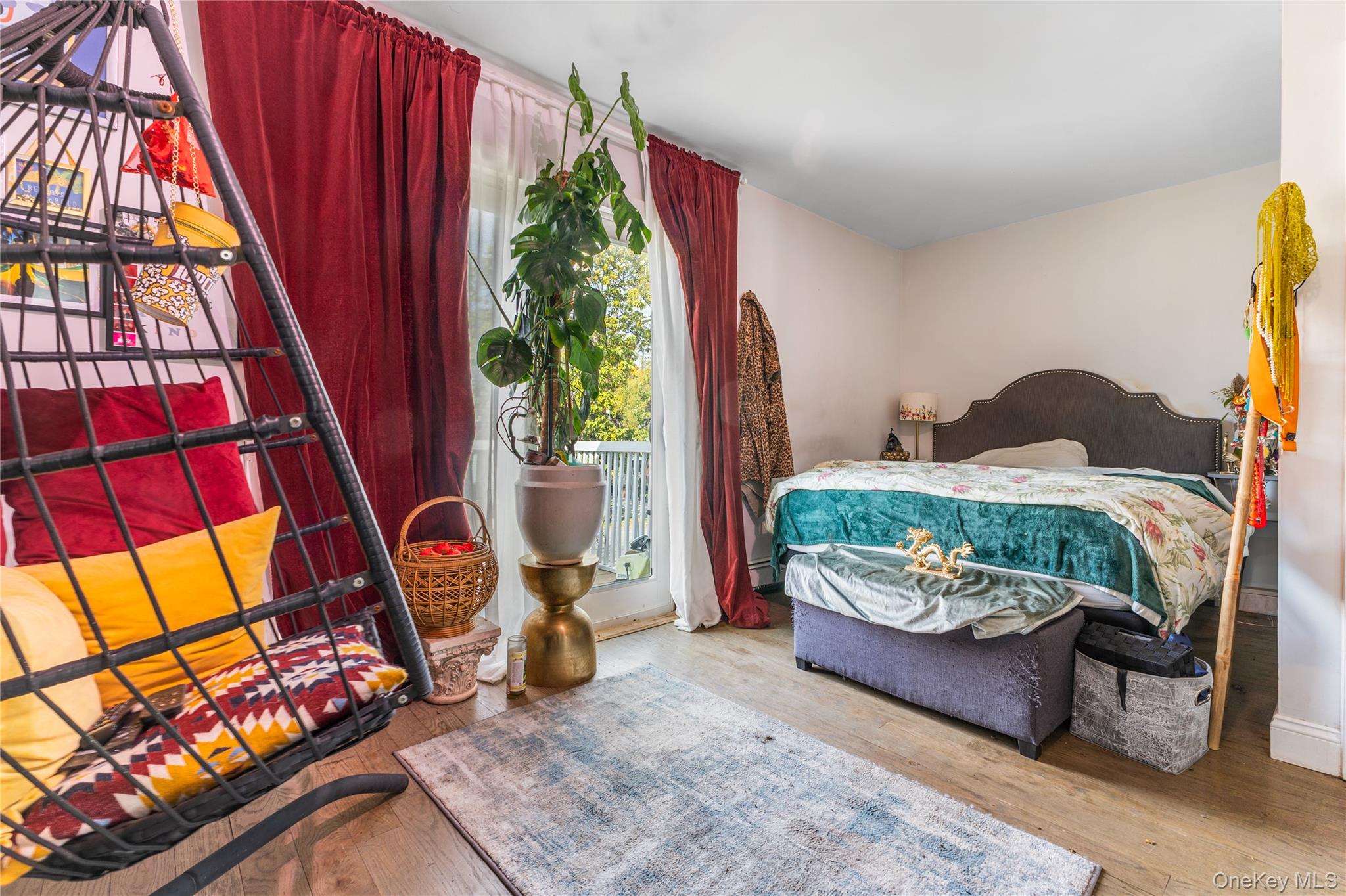 #18 photo, 194-06 109th Avenue, Saint Albans , NY 11412