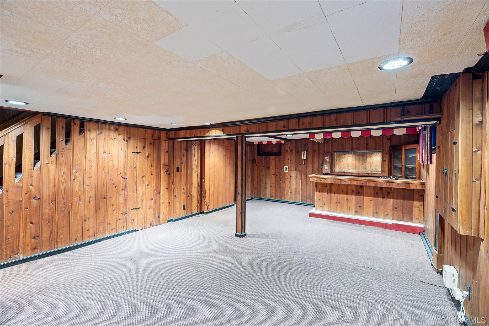 #19 photo, 35 Lipton Lane, Williston Park , NY 11596