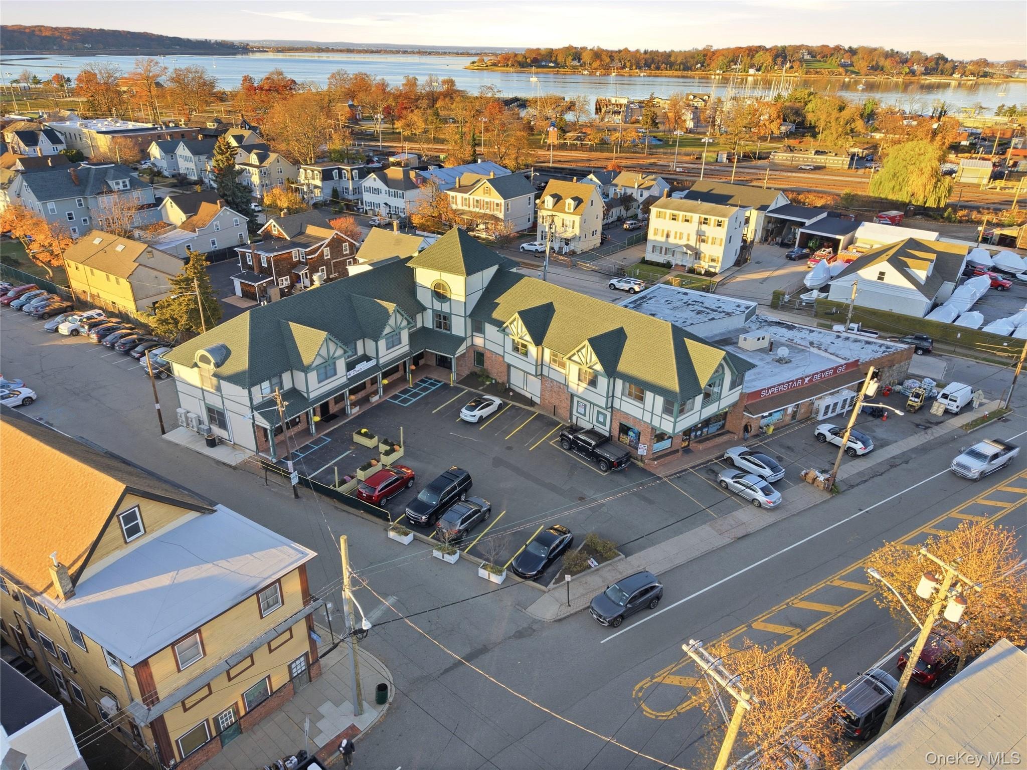 #11 photo, 62 South Street, Oyster Bay , NY 11771