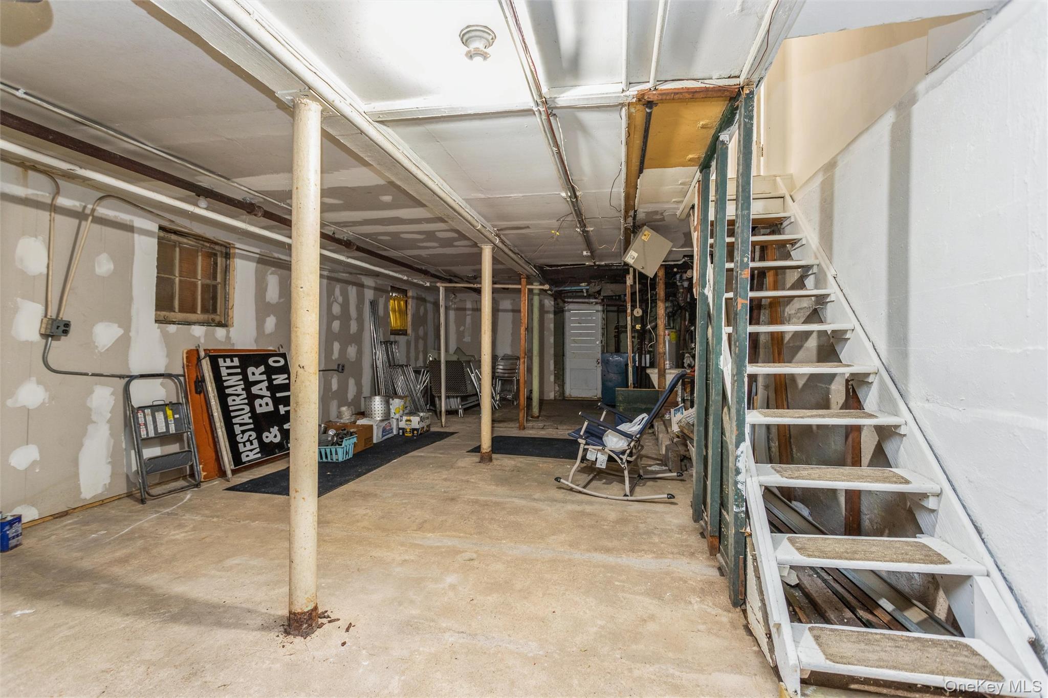 #17 photo, 1646 Radcliff Avenue, Bronx , NY 10462