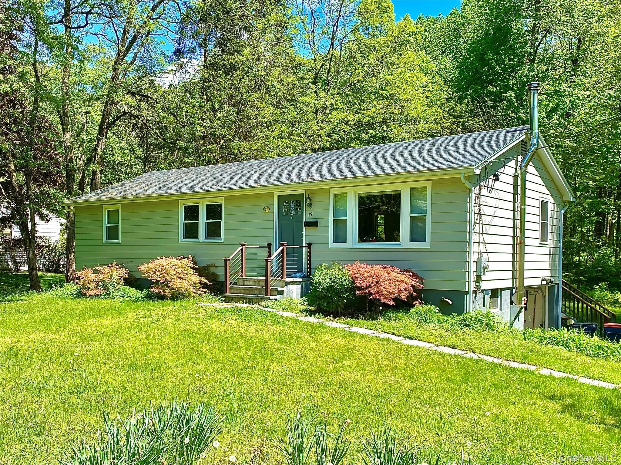 #2 photo, 19 Crosmour Road, Rhinebeck , NY 12572