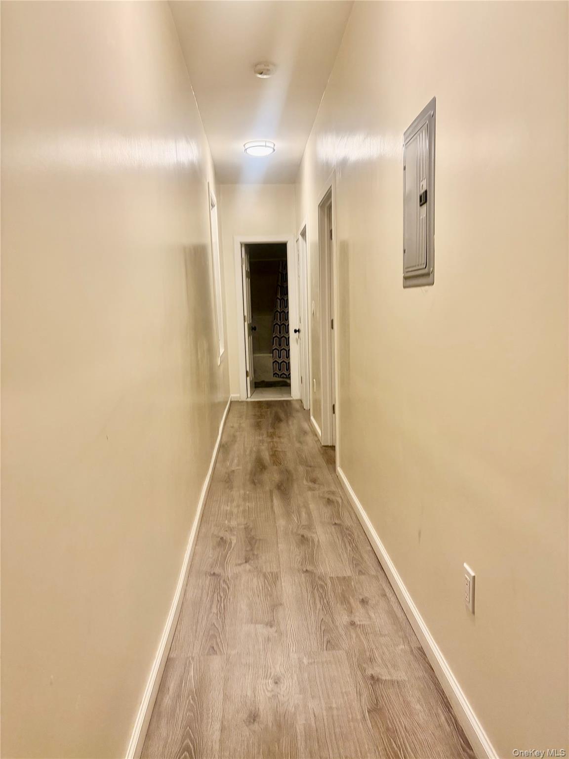 #8 photo, 2527 Laconia Avenue, Bronx , NY 10469