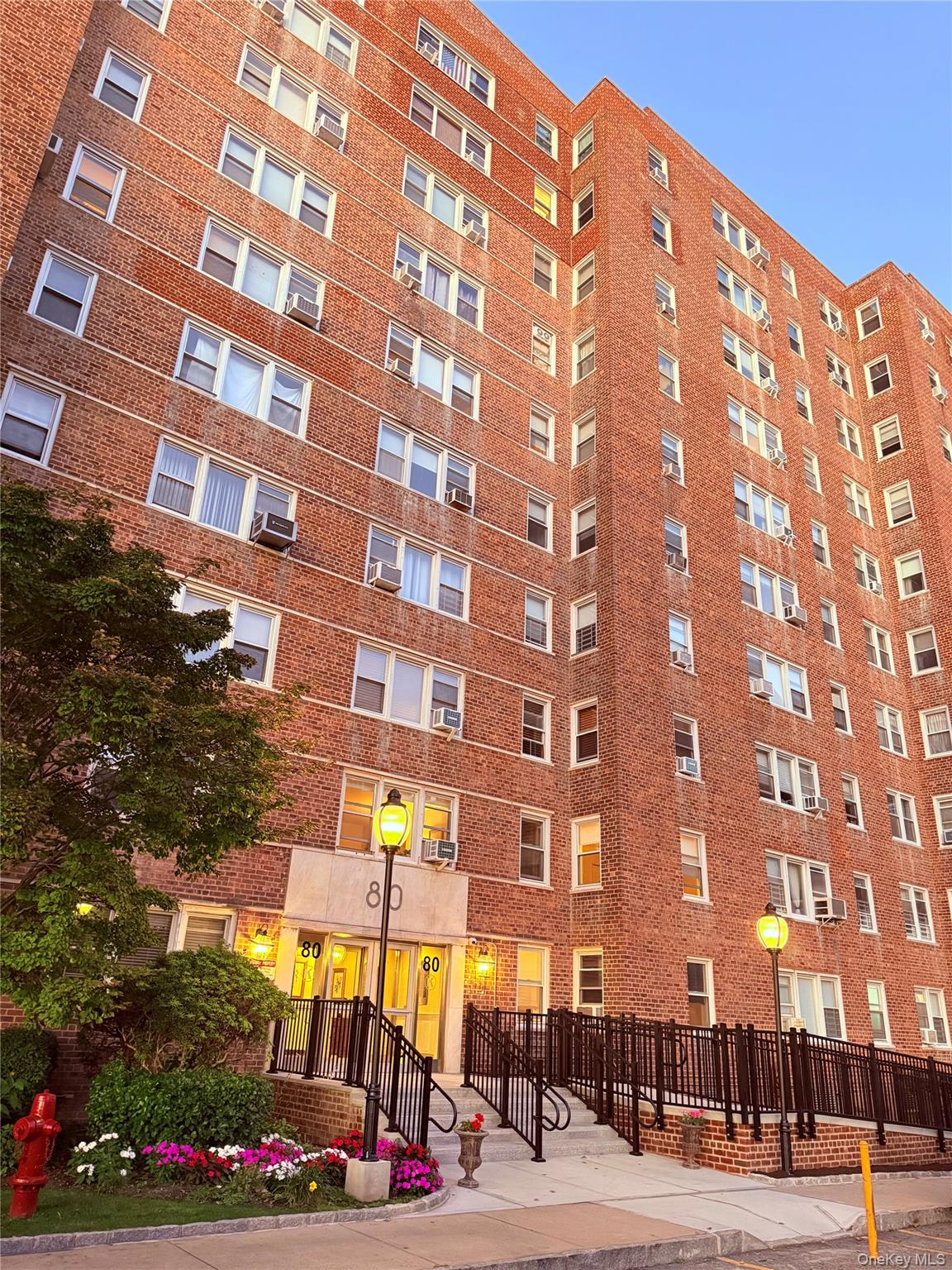 #1 photo, 80 Knolls Crescent, Bronx , NY 10463