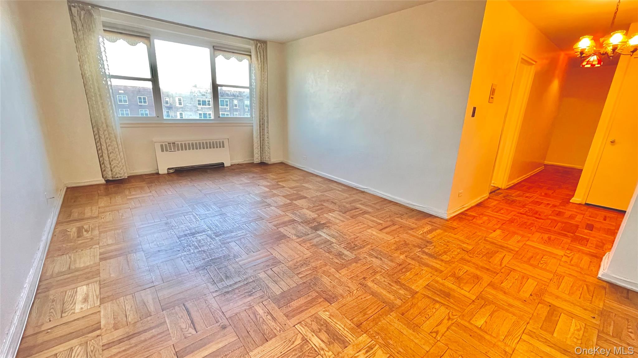 #9 photo, 80 Knolls Crescent, Bronx , NY 10463