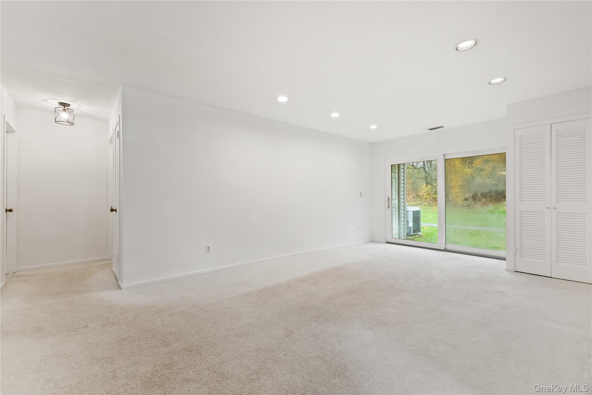 #13 photo, 46 Scenic View, Yorktown Heights , NY 10598