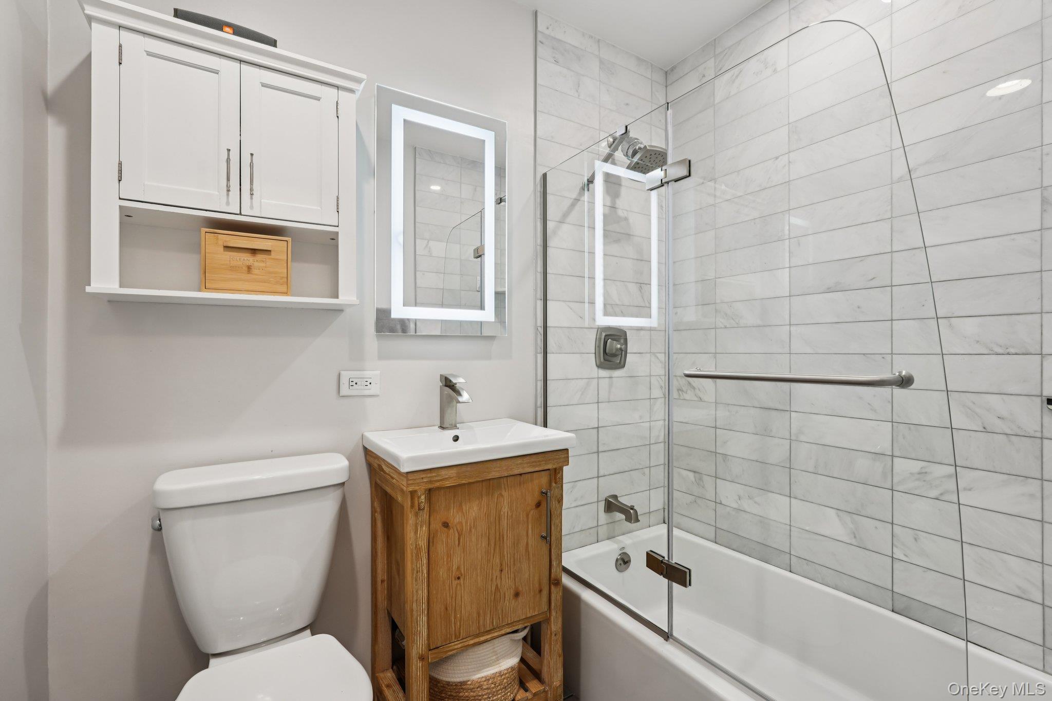 #11 photo, 11 westview Avenue, White Plains , NY 10603