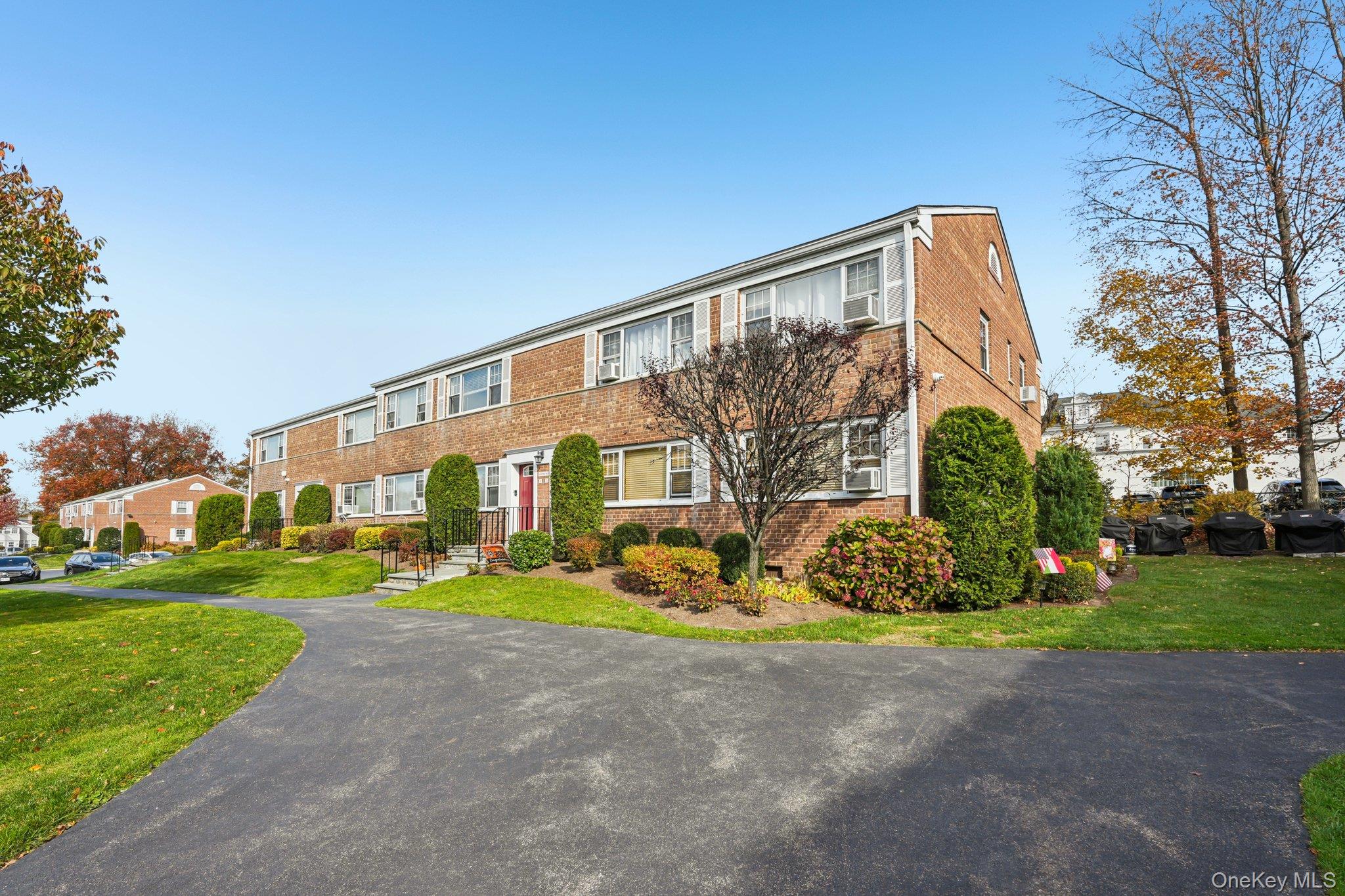 #15 photo, 11 westview Avenue, White Plains , NY 10603