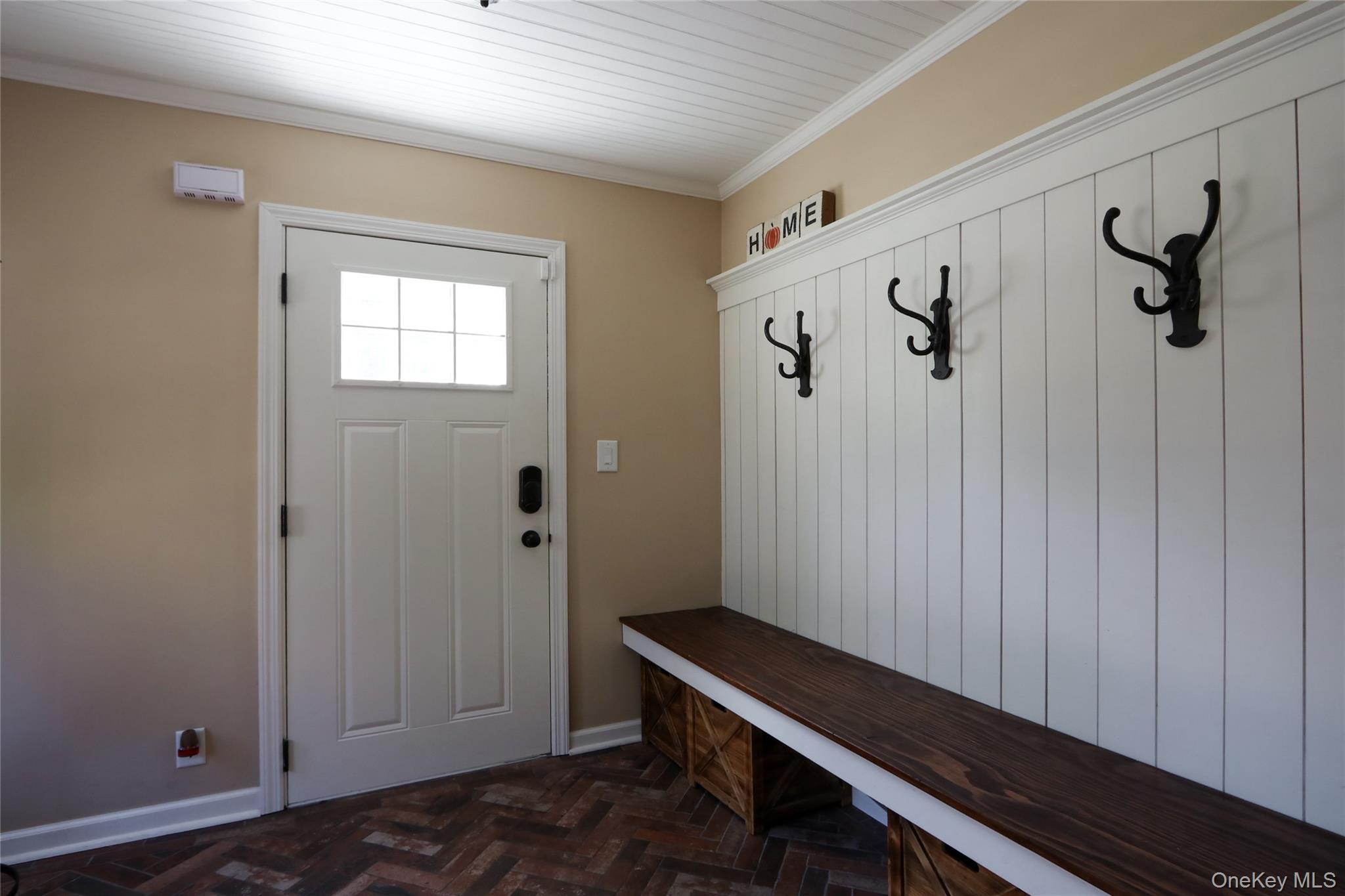 #3 photo, 45 Woodland Avenue, Rockville Centre , NY 11570