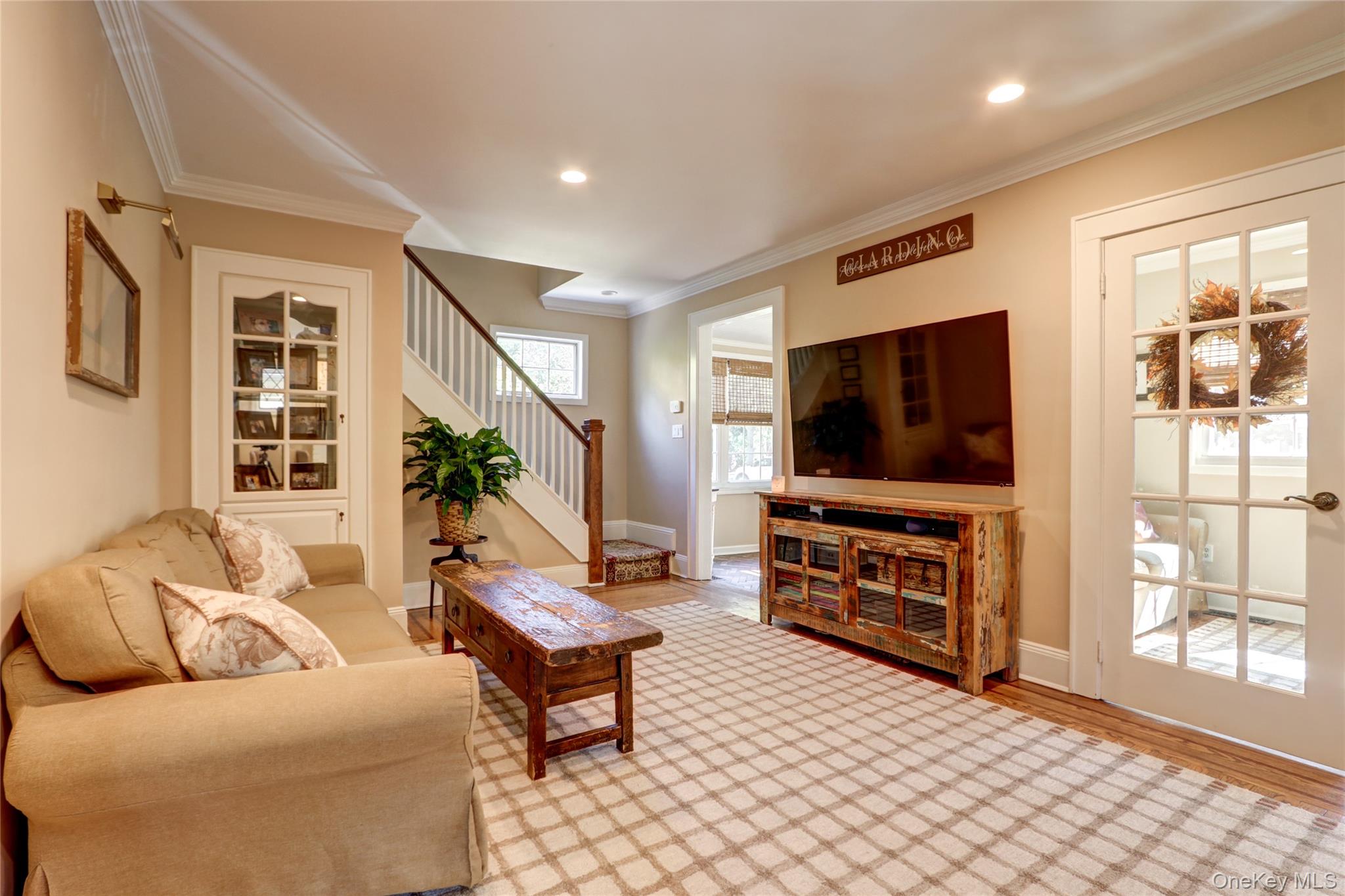 #5 photo, 45 Woodland Avenue, Rockville Centre , NY 11570