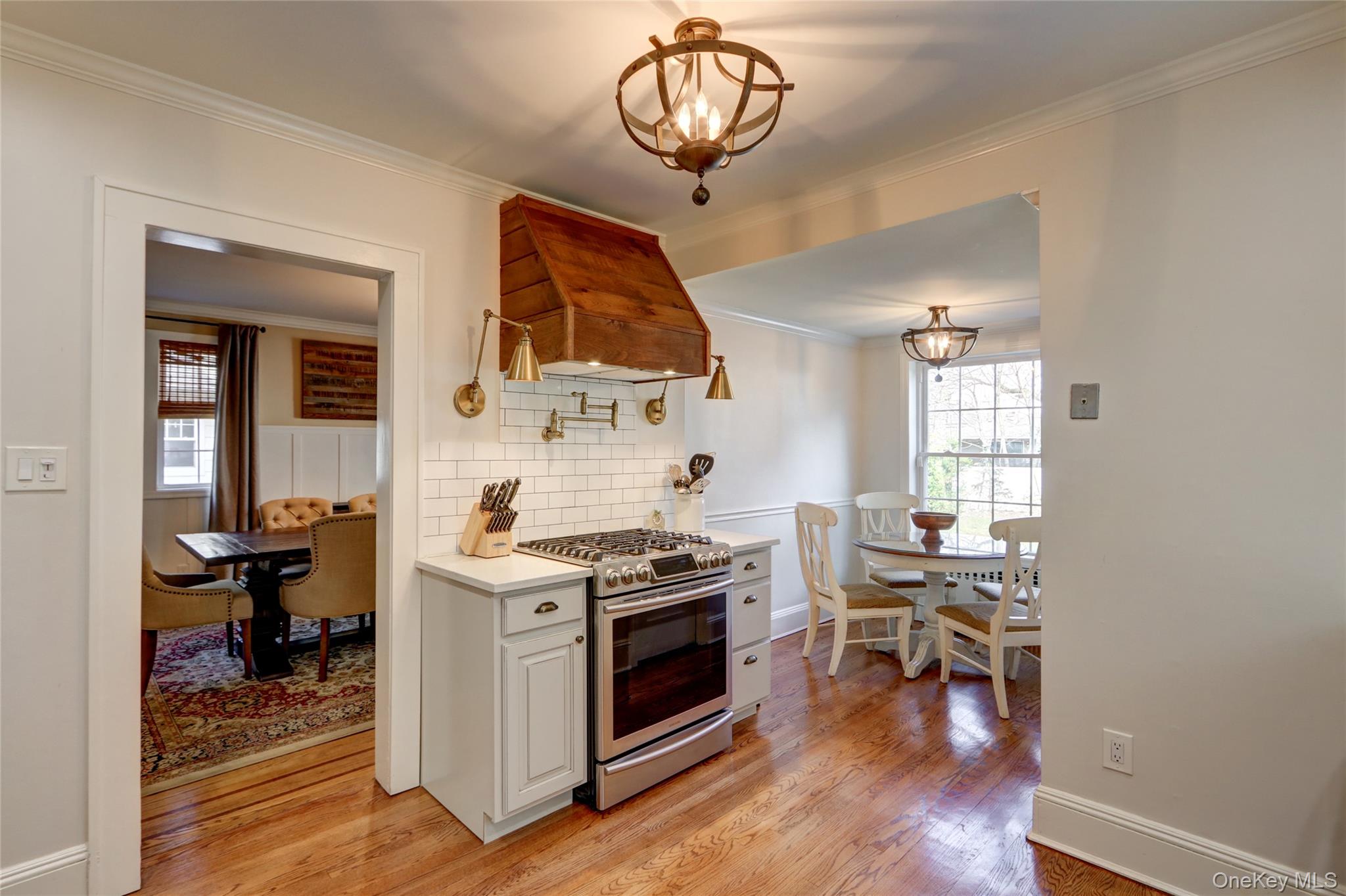 #9 photo, 45 Woodland Avenue, Rockville Centre , NY 11570