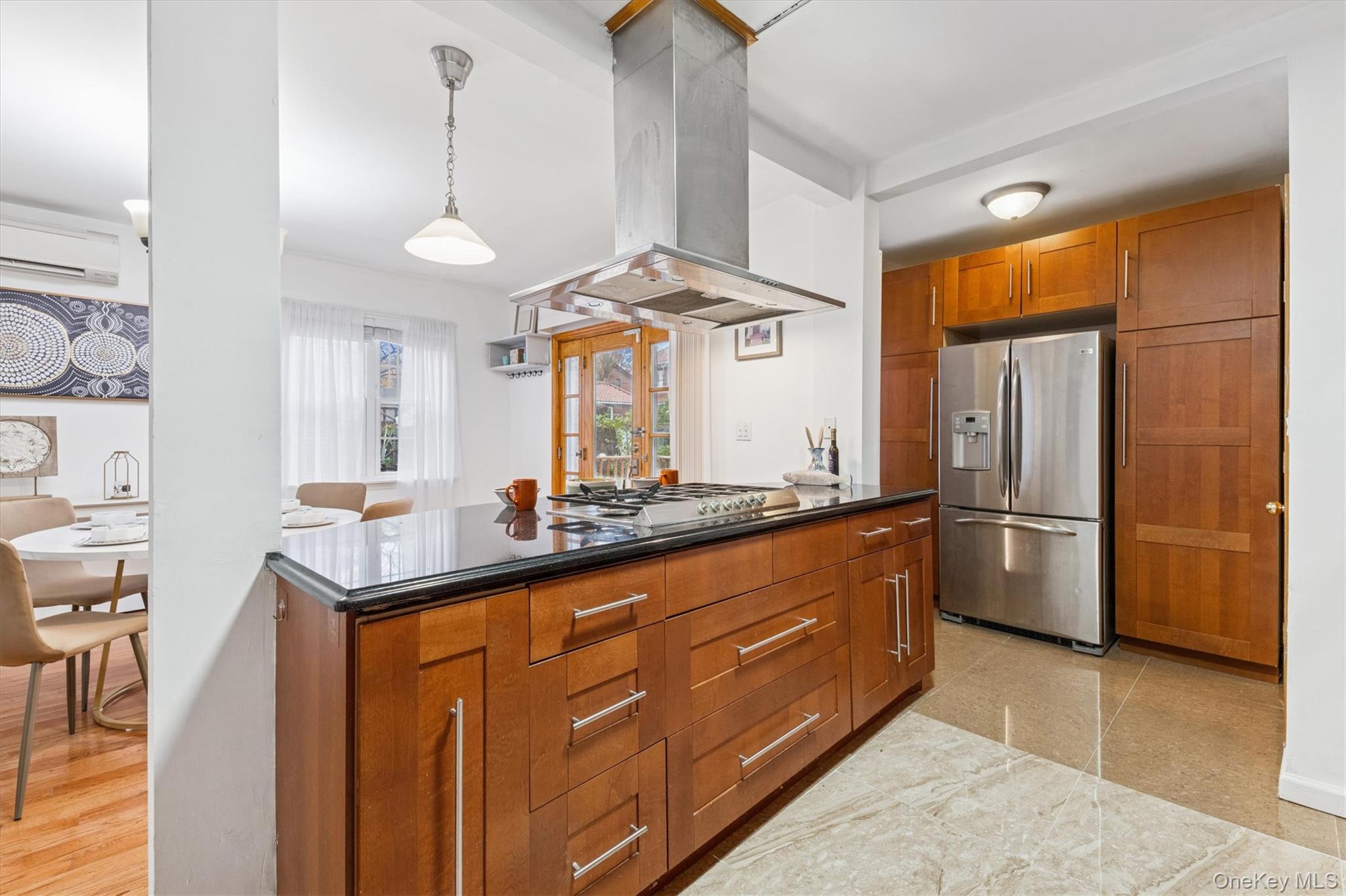 #11 photo, 2934 161st Street, Flushing , NY 11358