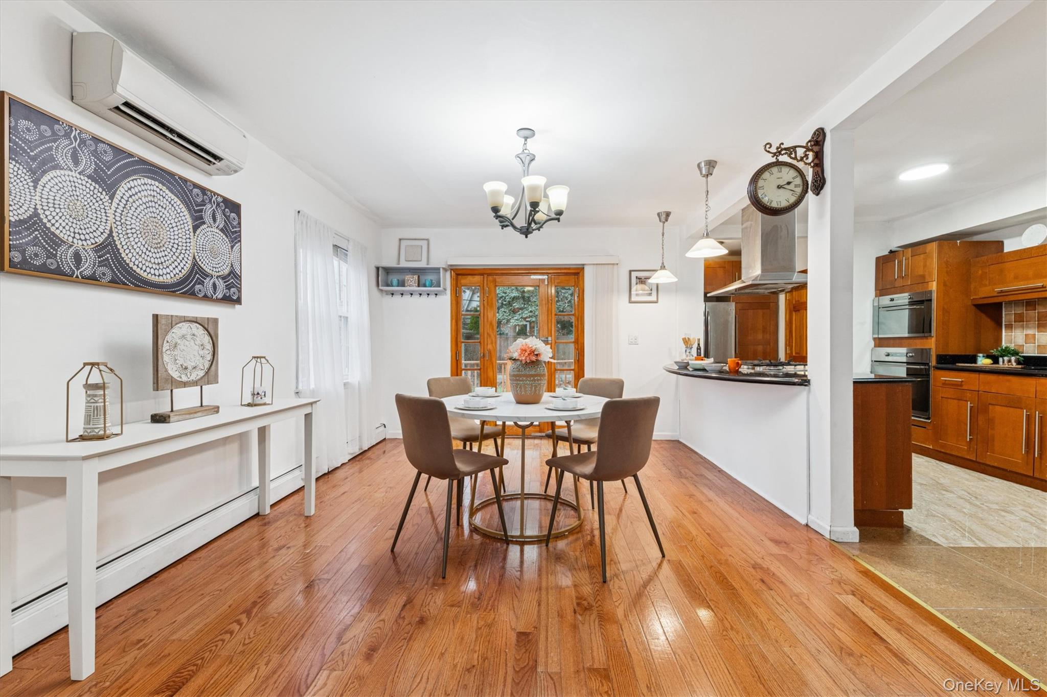 #4 photo, 2934 161st Street, Flushing , NY 11358