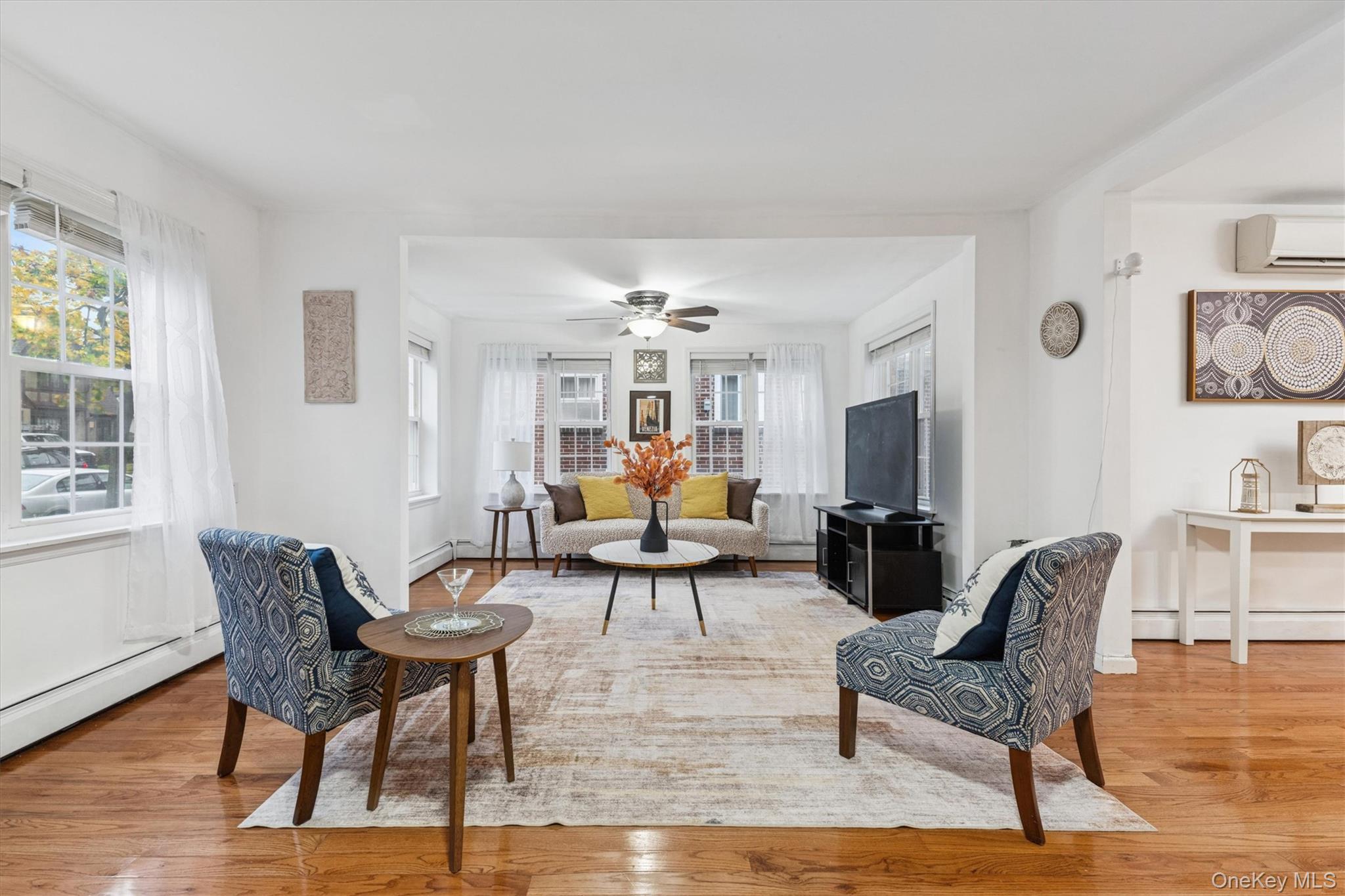 #7 photo, 2934 161st Street, Flushing , NY 11358