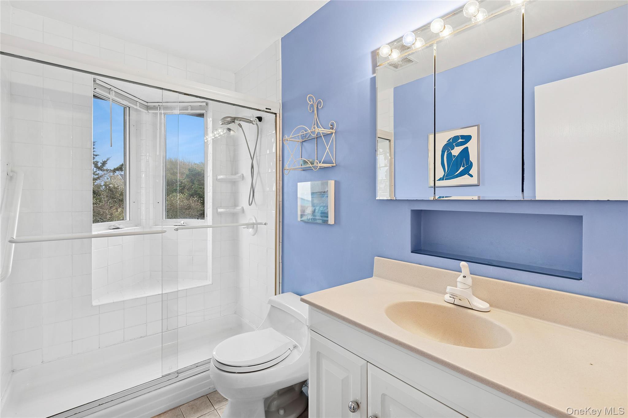 #8 photo, 542 Dune Road, Westhampton , NY 11977