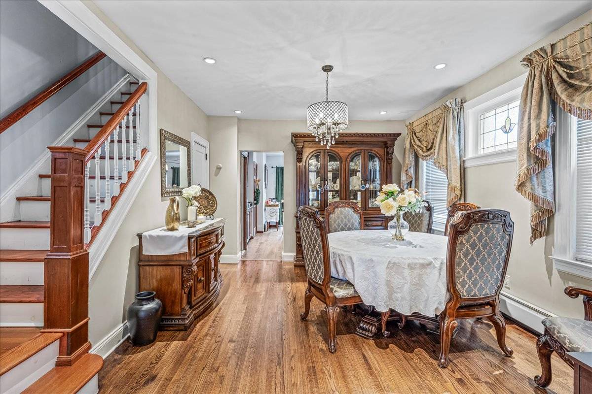 #6 photo, 14956 20th Ave, Whitestone , NY 11357