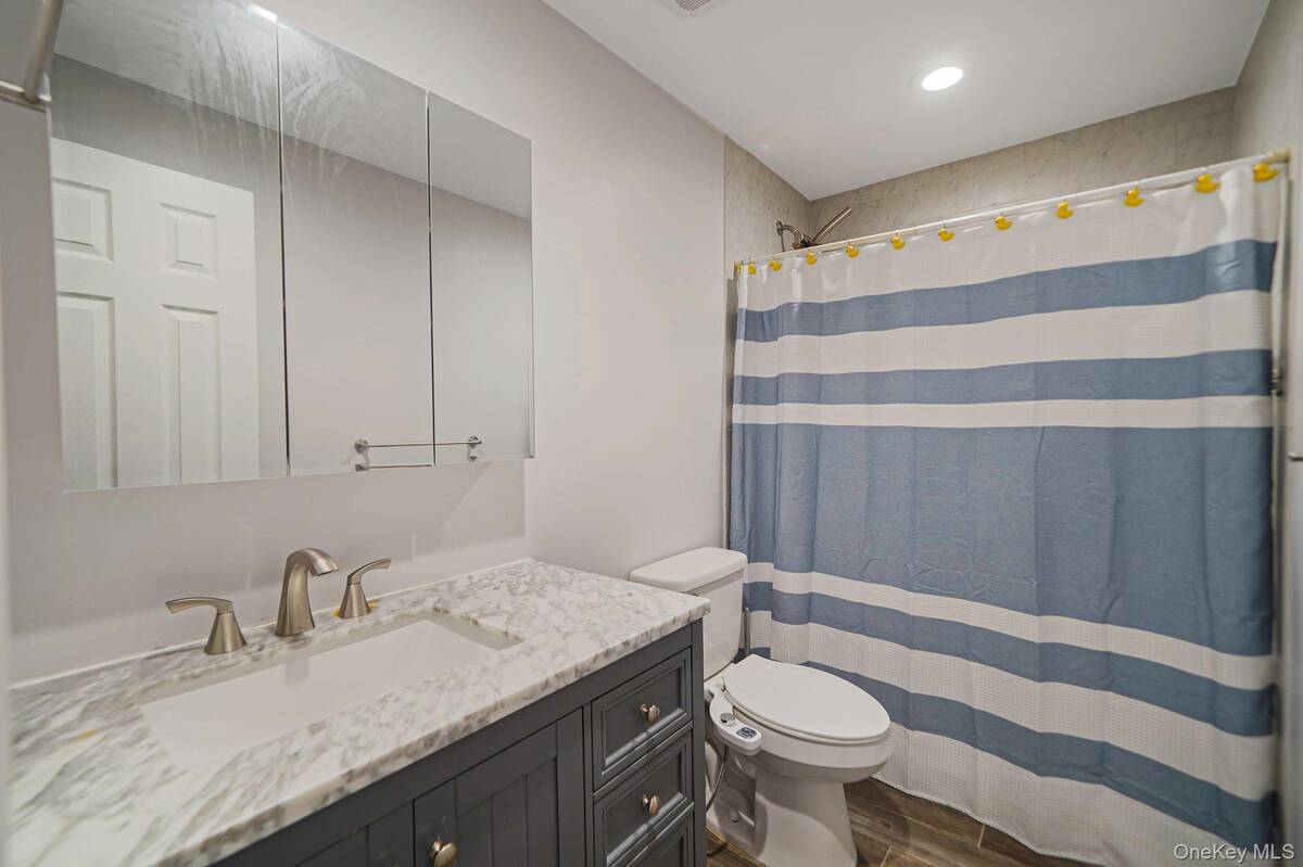 #24 photo, 1430 Wading River Manor Road, Wading River , NY 11792