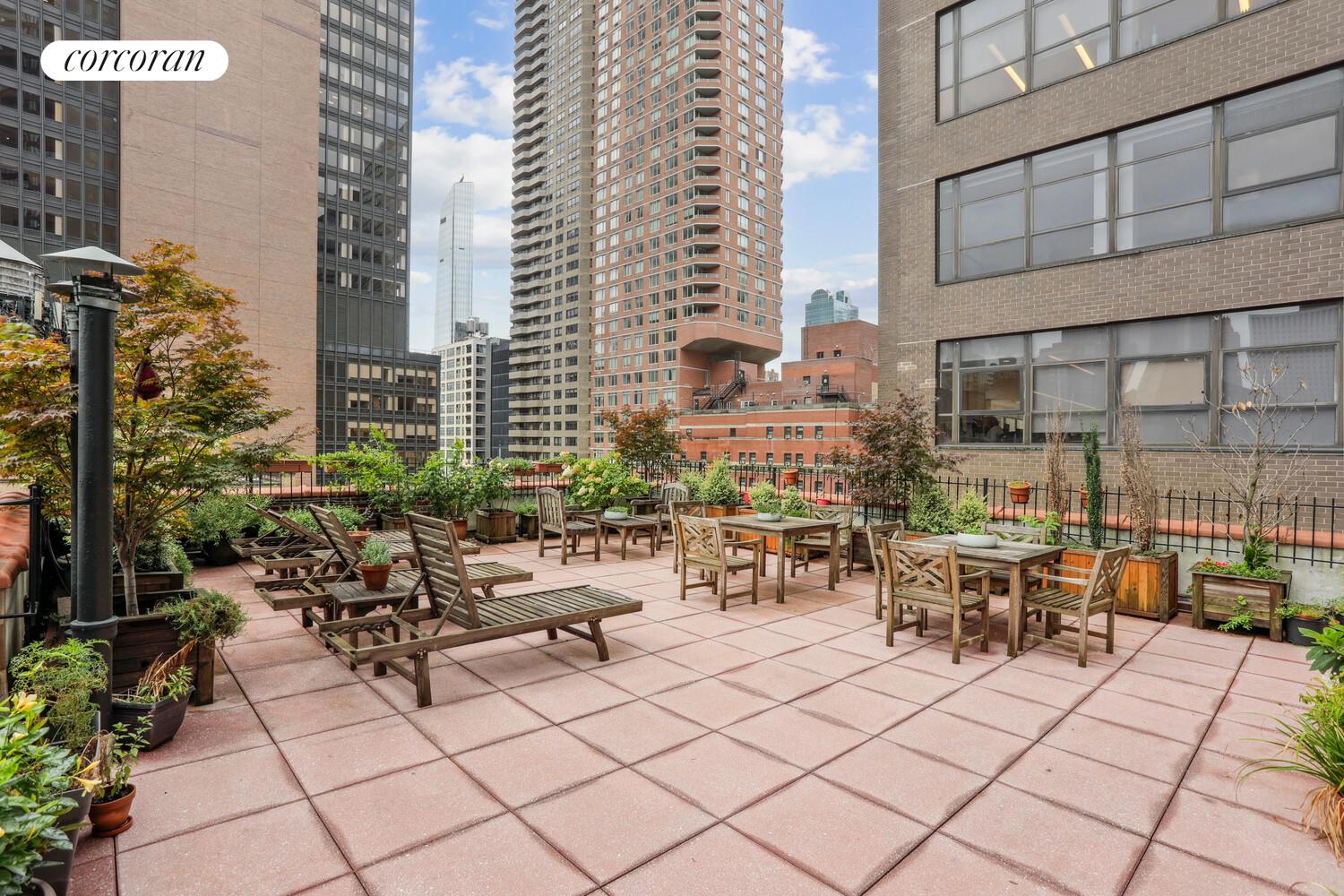 #14 photo, 212 E 48TH Street, Turtle Bay , NY 10017