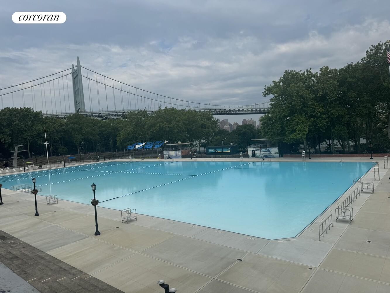 #20 photo, 19-19 24TH Avenue, Ditmars Steinway , NY 11102