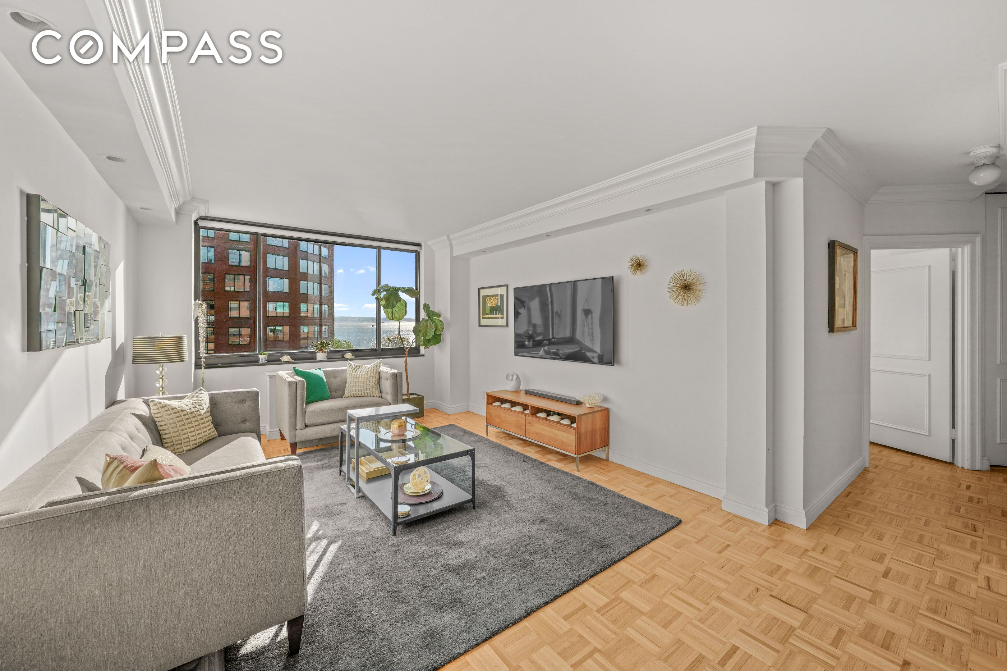 #3 photo, 377 Rector Place, Battery Park City , NY 10280