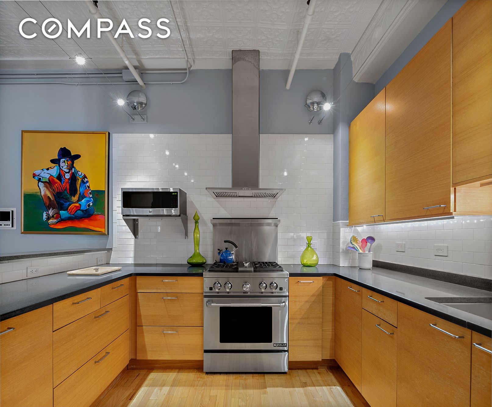 #3 photo, 107 W 25th Street, Chelsea , NY 10001