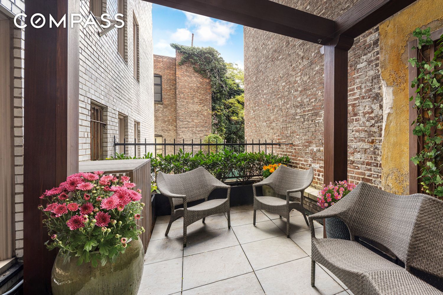 #8 photo, 45 Christopher Street, West Village , NY 10014