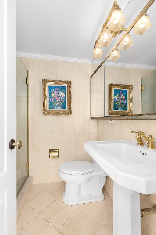 #10 photo, 150 E 69TH Street, Lenox Hill , NY 10021