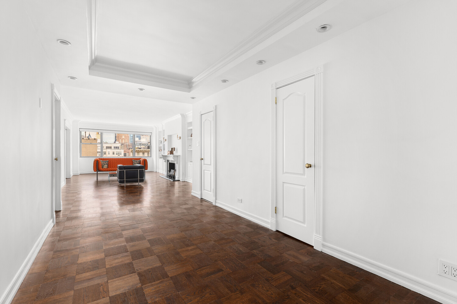 #5 photo, 150 E 69TH Street, Lenox Hill , NY 10021