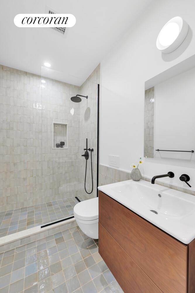 #18 photo, 126 WASHINGTON Avenue, Clinton Hill , NY 11205