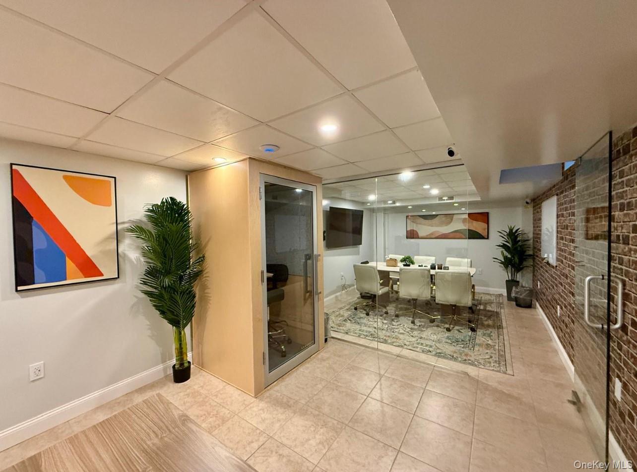 #19 photo, 230 Pelham Road, New Rochelle , NY 10805