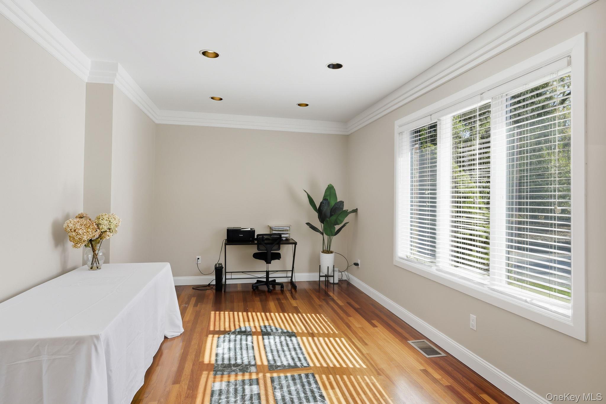 #7 photo, 45 Evergreen Avenue, Poughkeepsie , NY 12601