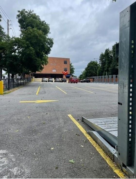 #5 photo, 949-955 YONKERS Avenue, Yonkers , NY 10704