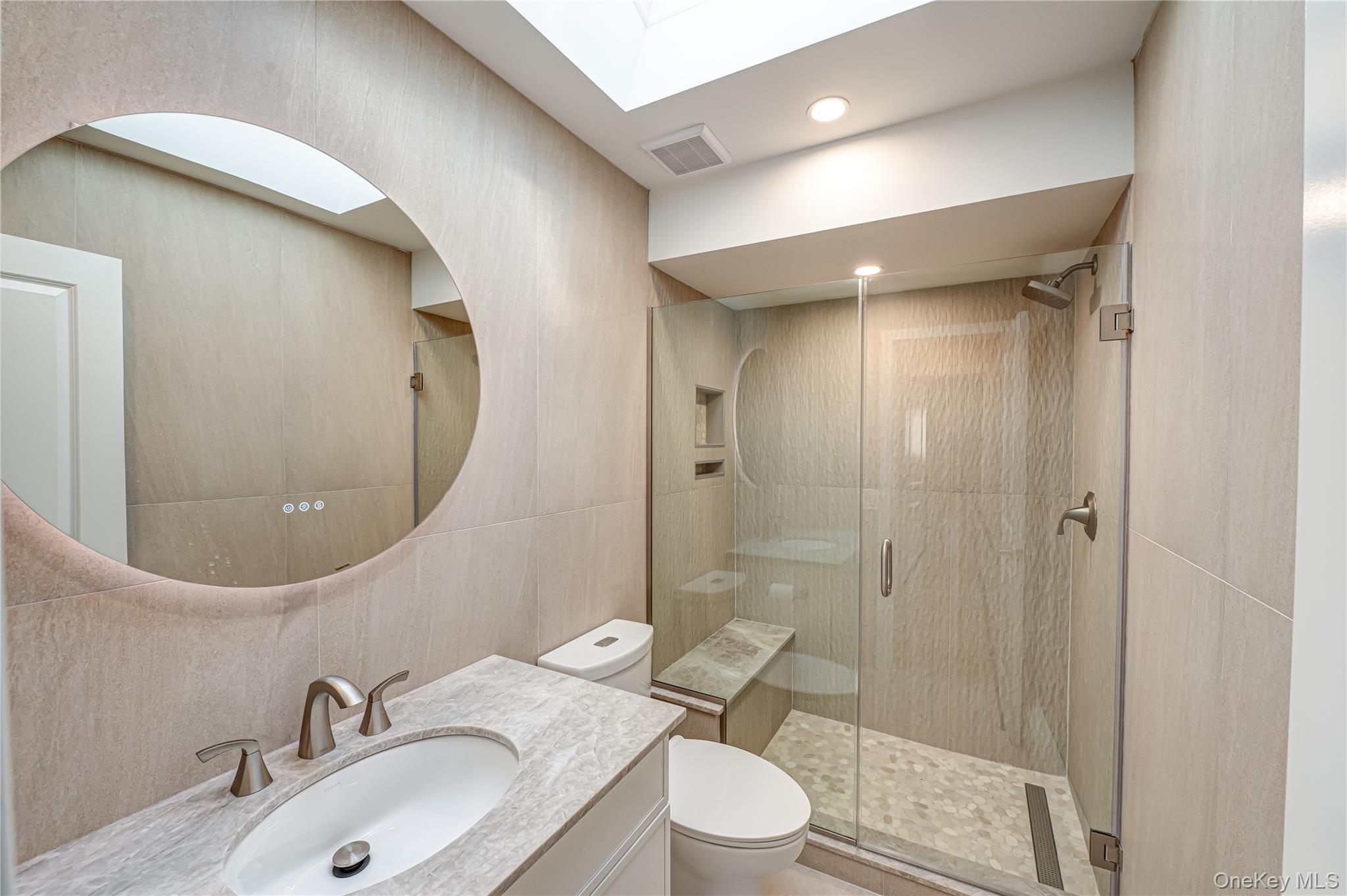 #13 photo, 31 Boulevard Avenue, West Islip , NY 11795