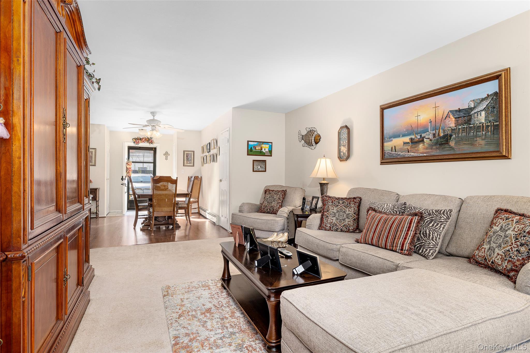 #14 photo, 307-13 Hicksville Road, Bethpage , NY 11714