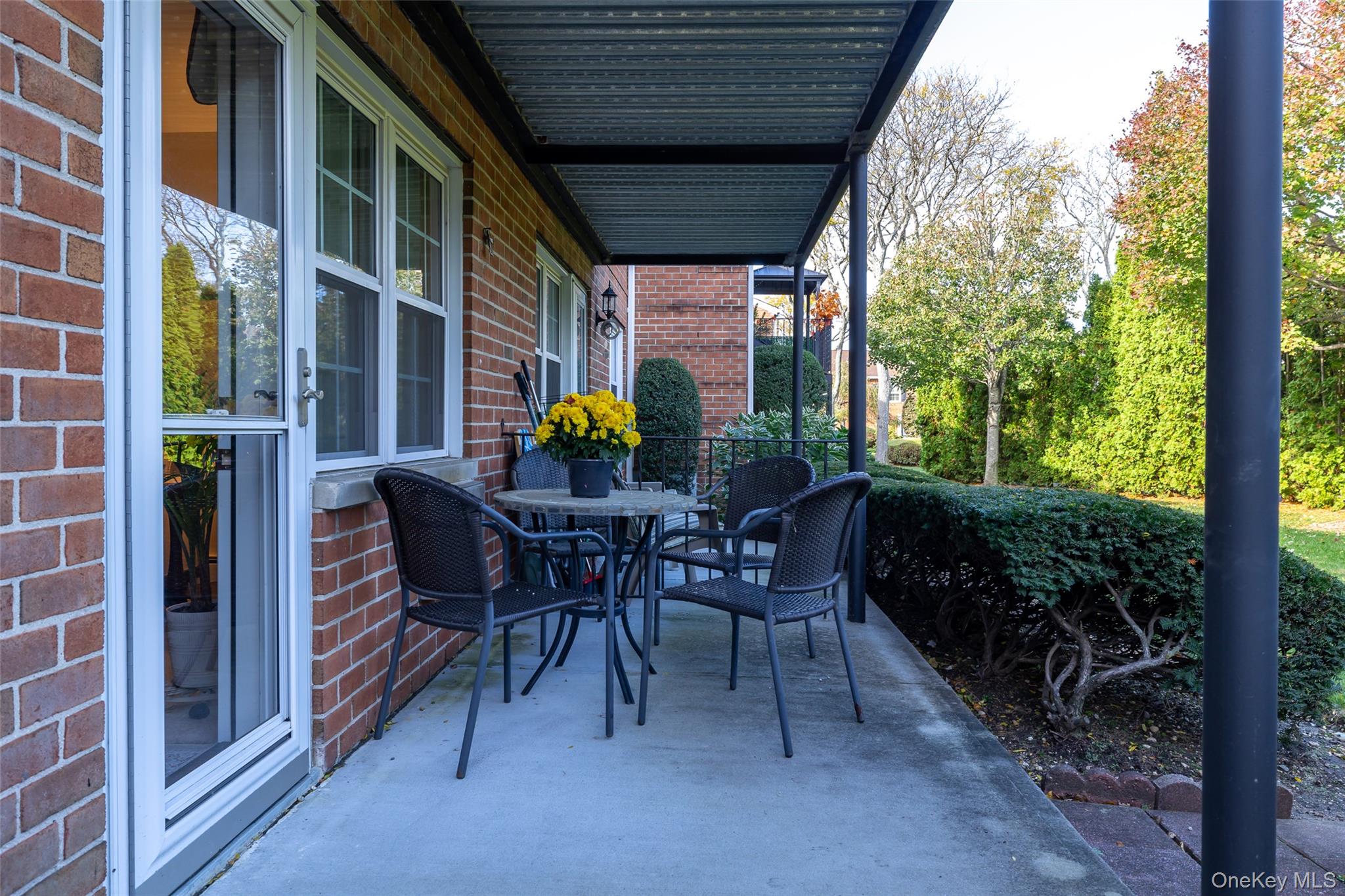 #16 photo, 307-13 Hicksville Road, Bethpage , NY 11714