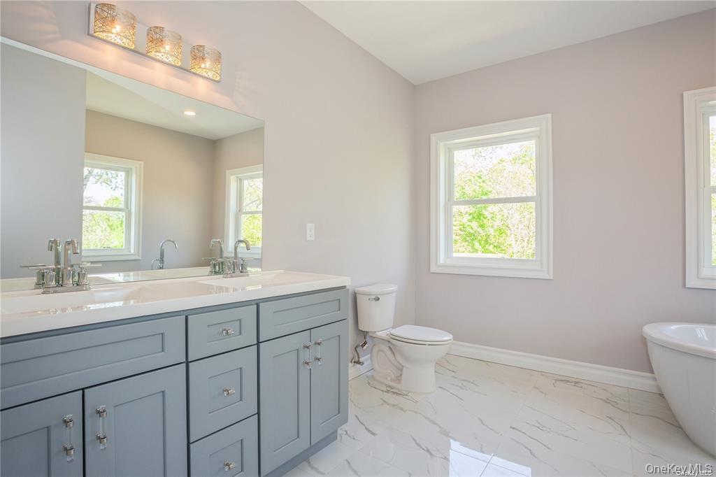 #6 photo, Hedda Road, Port Jefferson Station , NY 11776