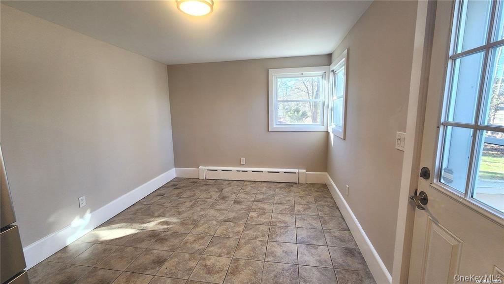 #13 photo, 149 N Country Road, Port Jefferson , NY 11777