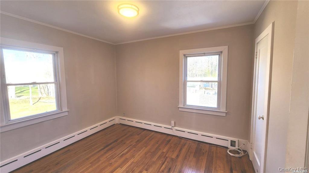 #14 photo, 149 N Country Road, Port Jefferson , NY 11777