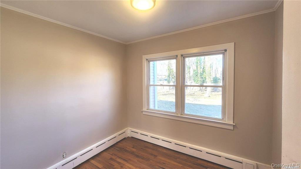 #17 photo, 149 N Country Road, Port Jefferson , NY 11777